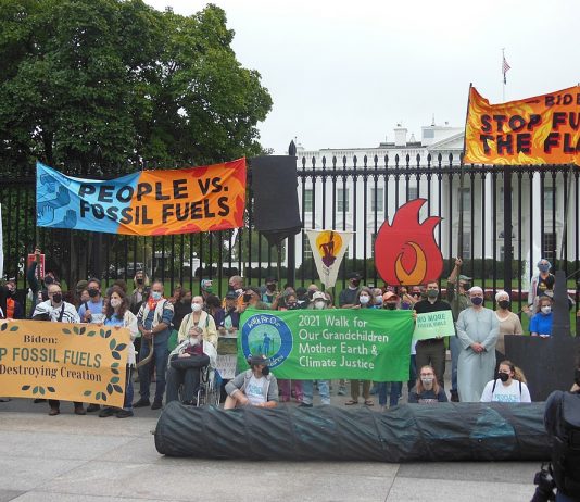 40% of Fossil Fuels Now Under Development Must Stay in the Ground