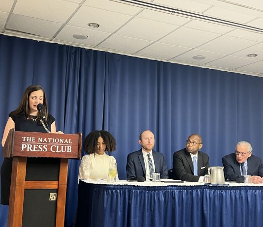 Panelists Suggest Ways to Overcome Military/Civilian Divide