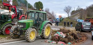 EU Falters on Climate Action Amid Farmer Protests