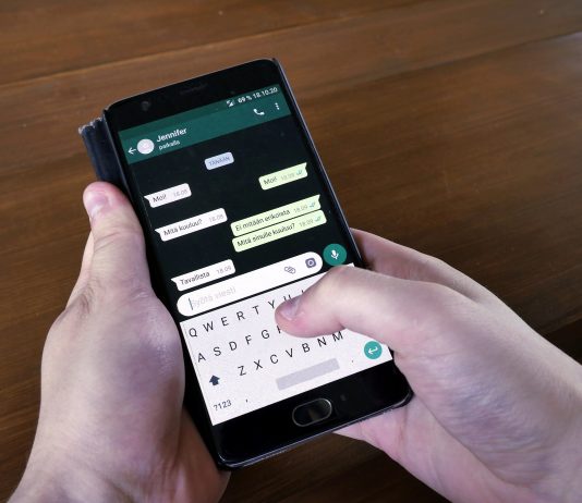 Can a Foreign Government Hack WhatsApp? A Cybersecurity Expert Explains How That Might Work